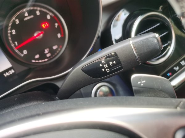 Mercedes-Benz C-Class 2016, 93600 км, за 12758 USD - фото 15