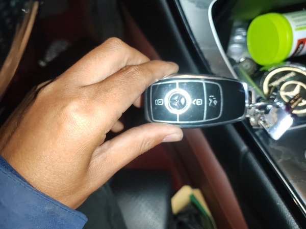 Mercedes-Benz C-Class 2017, 141700 км, за 12274 USD - фото 9