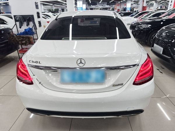 Mercedes-Benz C-Class 2017, 95100 км, за 14174 USD
