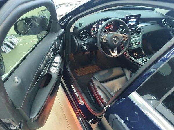 Mercedes-Benz C-Class 2017, 105100 км, за 14963 USD - фото 19