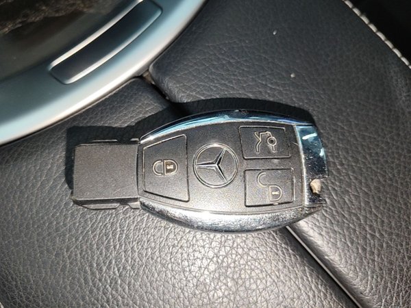 Mercedes-Benz C-Class 2017, 105100 км, за 14963 USD - фото 12
