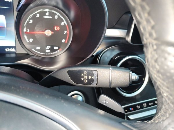 Mercedes-Benz C-Class 2017, 105100 км, за 14963 USD - фото 17