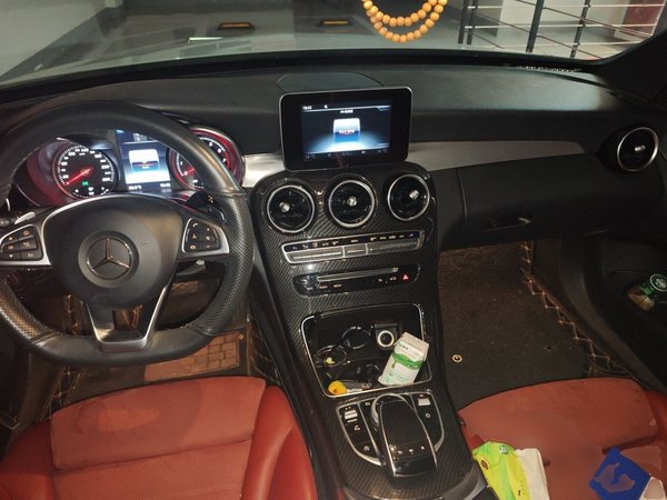 Mercedes-Benz C-Class 2017, 103200 км, за 12377 USD - фото 10