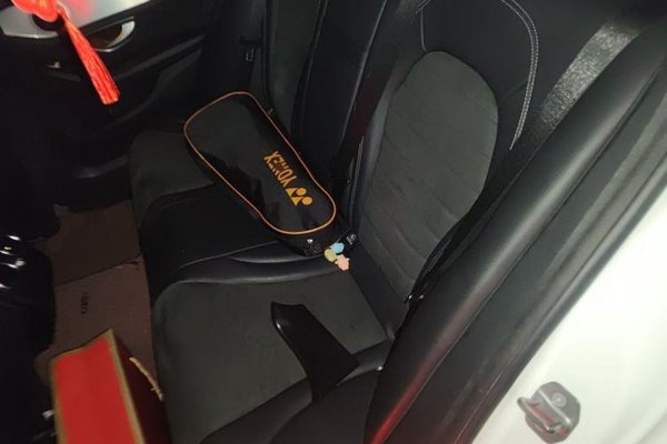Mercedes-Benz C-Class 2017, 138500 км, за 13803 USD - фото 18