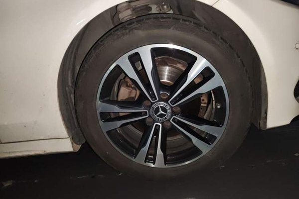 Mercedes-Benz C-Class 2017, 138500 км, за 13803 USD - фото 8