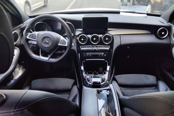 Mercedes-Benz C-Class 2017, 58400 км, за 14138 USD - фото 6