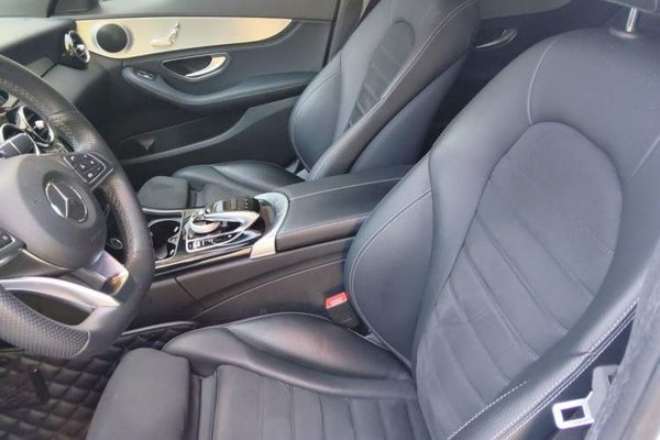 Mercedes-Benz C-Class 2017, 58400 км, за 14138 USD - фото 12