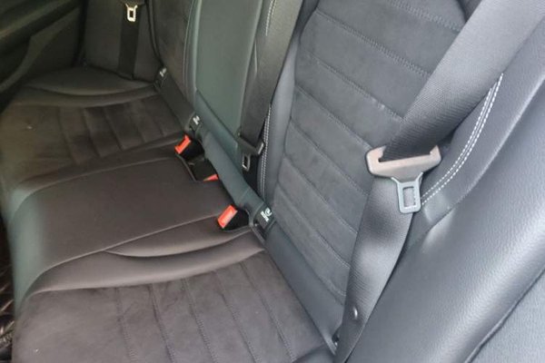 Mercedes-Benz C-Class 2017, 58400 км, за 14138 USD - фото 14