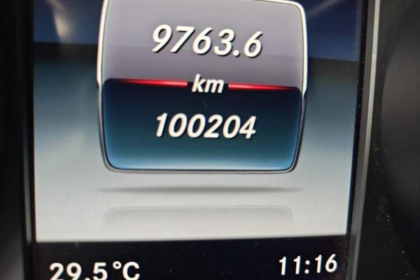 Mercedes-Benz C-Class 2018, 100200 км, за 12593 USD - фото 13