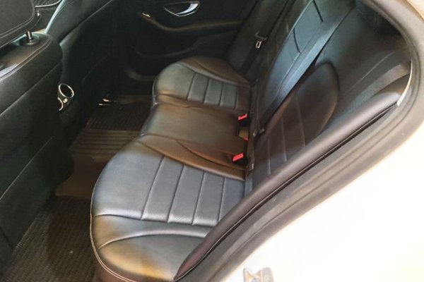 Mercedes-Benz C-Class 2018, 64300 км, за 14644 USD - фото 20