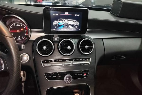 Mercedes-Benz C-Class 2018, 63300 км, за 19456 USD - фото 20