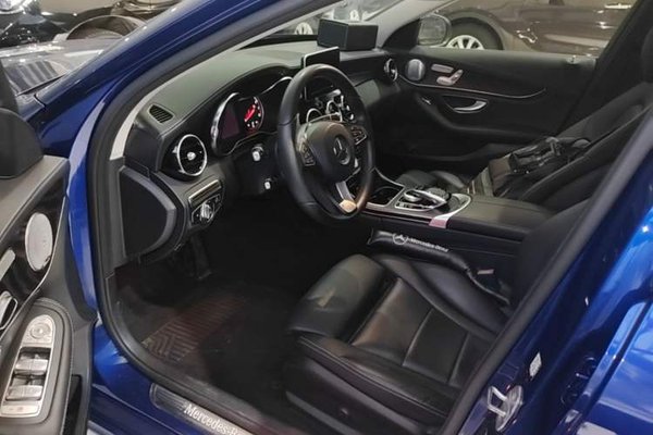 Mercedes-Benz C-Class 2018, 63300 км, за 19456 USD - фото 23