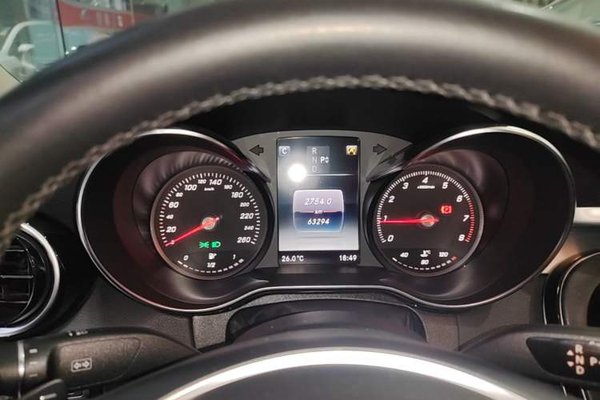 Mercedes-Benz C-Class 2018, 63300 км, за 19456 USD - фото 19