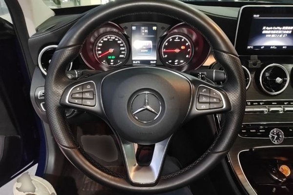 Mercedes-Benz C-Class 2018, 63300 км, за 19456 USD - фото 18