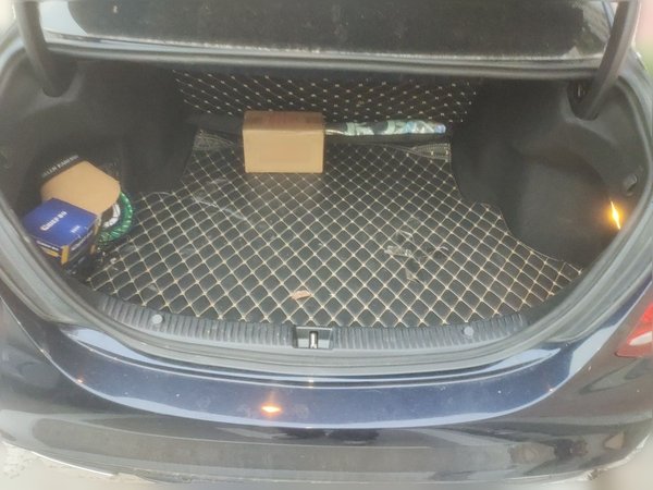 Mercedes-Benz C-Class 2018, 85000 км, за 13303 USD - фото 20