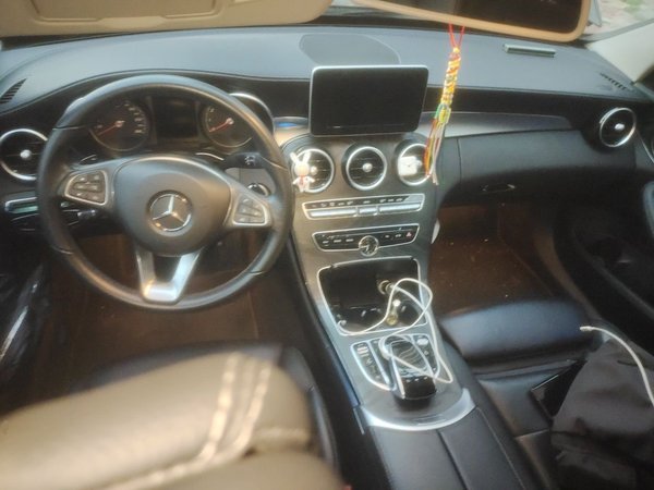 Mercedes-Benz C-Class 2018, 85000 км, за 13303 USD - фото 10