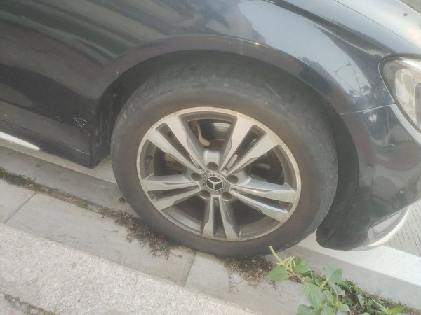 Mercedes-Benz C-Class 2018, 85000 км, за 13303 USD - фото 8