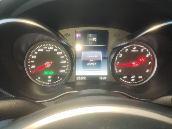 Mercedes-Benz C-Class 2018, 85000 км, за 13303 USD - фото 12