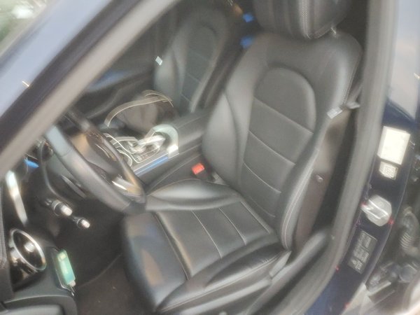 Mercedes-Benz C-Class 2018, 85000 км, за 13303 USD - фото 16