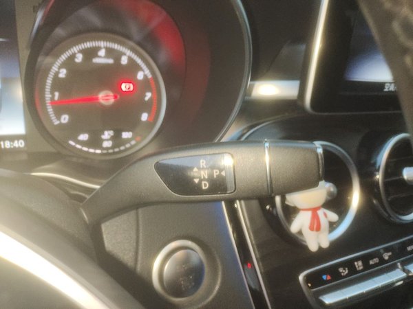 Mercedes-Benz C-Class 2018, 85000 км, за 13303 USD - фото 15