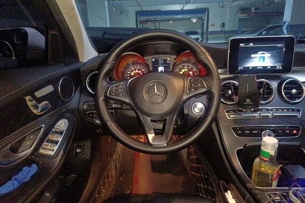 Mercedes-Benz C-Class 2018, 101400 км, за 16964 USD - фото 9