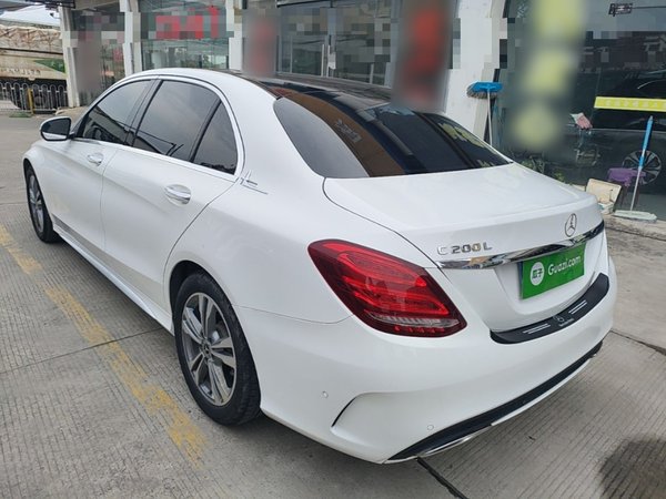 Mercedes-Benz C-Class 2018, 104600 км, за 16098 USD