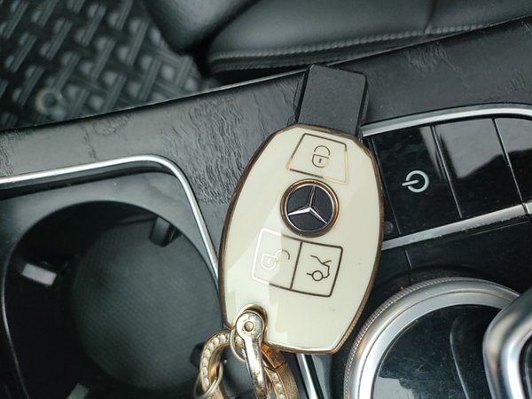 Mercedes-Benz C-Class 2018, 104600 км, за 16098 USD - фото 12