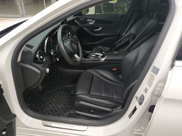 Mercedes-Benz C-Class 2018, 104600 км, за 16098 USD - фото 18
