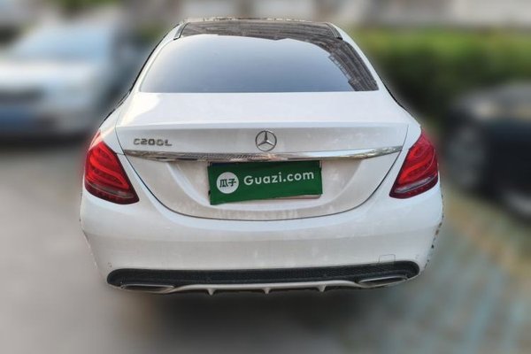 Mercedes-Benz C-Class 2018, 121600 км, за 13788 USD
