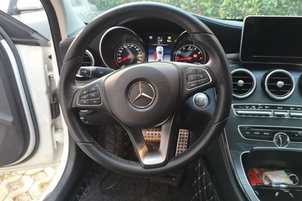 Mercedes-Benz C-Class 2018, 121600 км, за 13788 USD - фото 11