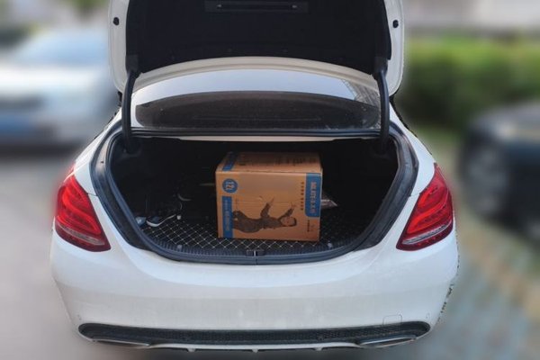 Mercedes-Benz C-Class 2018, 121600 км, за 13788 USD - фото 20