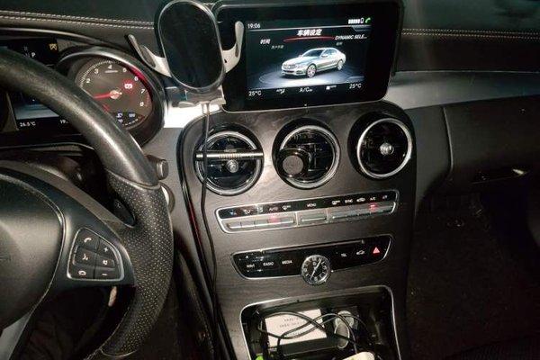 Mercedes-Benz C-Class 2018, 35100 км, за 16329 USD - фото 13