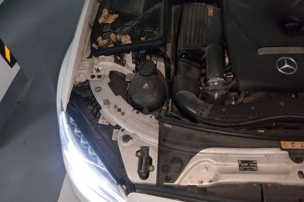 Mercedes-Benz C-Class 2018, 35100 км, за 16329 USD - фото 23