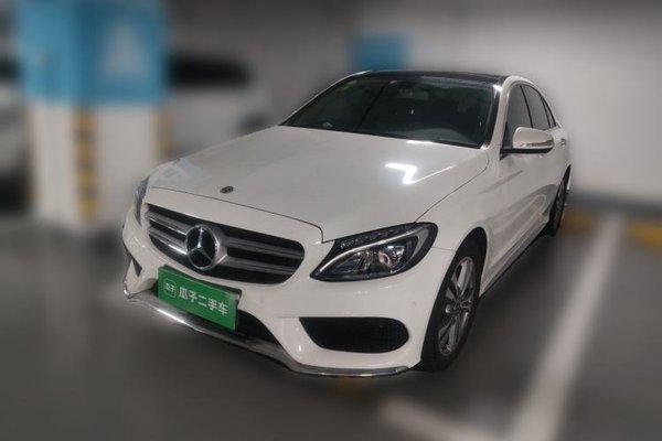 Mercedes-Benz C-Class · 2018 год