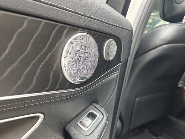 Mercedes-Benz C-Class 2018, 62200 км, за 19811 USD - фото 19