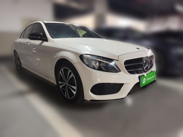 Mercedes-Benz C-Class 2018, 77000 км, за 15772 USD