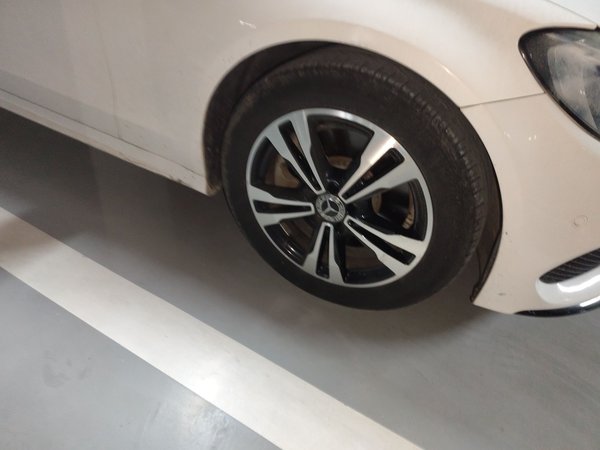 Mercedes-Benz C-Class 2018, 77000 км, за 15772 USD - фото 6