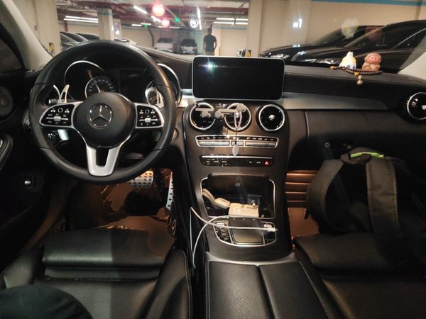 Mercedes-Benz C-Class 2019, 80700 км, за 18945 USD - фото 6