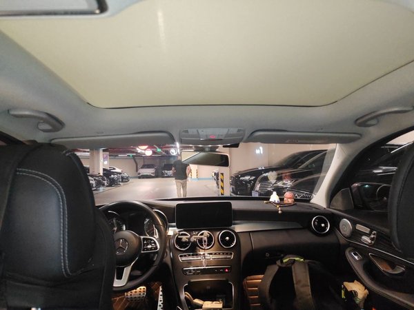 Mercedes-Benz C-Class 2019, 80700 км, за 18945 USD - фото 15