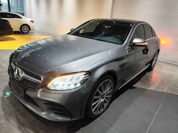 Mercedes-Benz C-Class · 2019 год