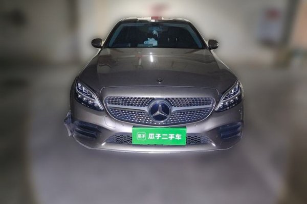 Mercedes-Benz C-Class 2019, 107300 км, за 17165 USD
