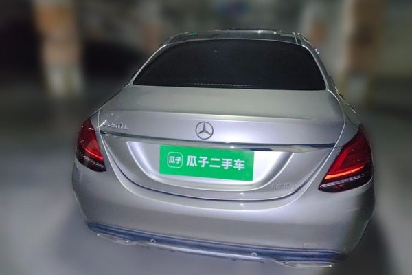 Mercedes-Benz C-Class 2019, 107300 км, за 17165 USD