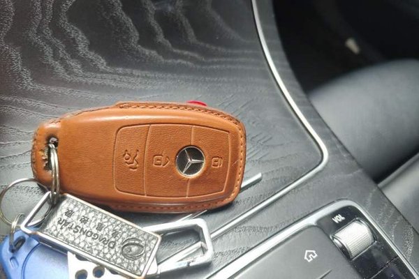Mercedes-Benz C-Class 2019, 127600 км, за 17987 USD - фото 17