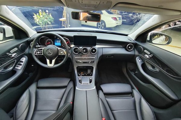 Mercedes-Benz C-Class 2019, 77800 км, за 18809 USD - фото 8