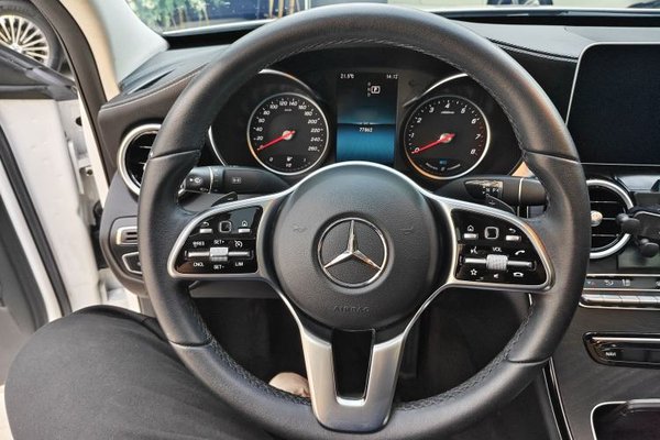 Mercedes-Benz C-Class 2019, 77800 км, за 18809 USD - фото 9