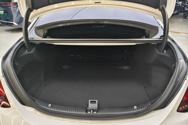 Mercedes-Benz C-Class 2019, 77800 км, за 18809 USD - фото 16
