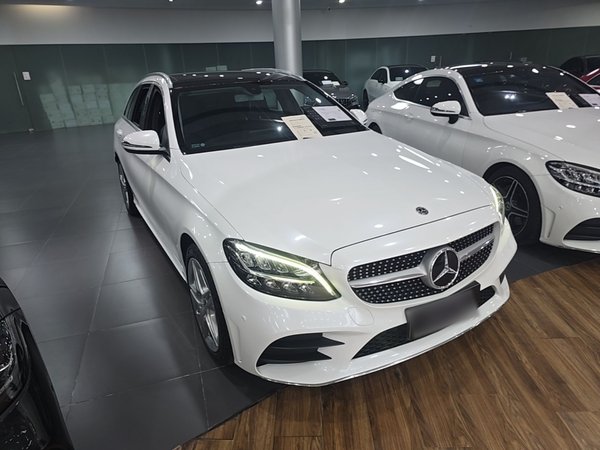 Mercedes-Benz C-Class 2019, 89100 км, за 21662 USD