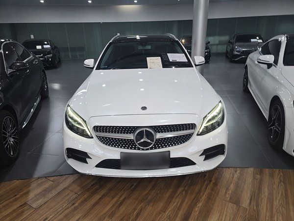 Mercedes-Benz C-Class 2019, 89100 км, за 21662 USD