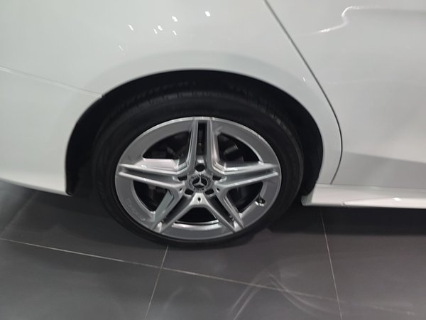 Mercedes-Benz C-Class 2019, 89100 км, за 21662 USD - фото 10