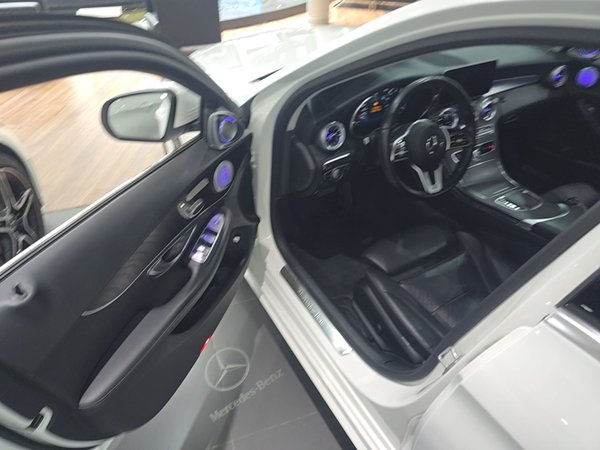 Mercedes-Benz C-Class 2019, 89100 км, за 21662 USD - фото 19